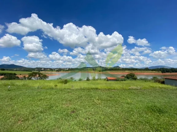 Imagem Sítio na represa com 22 mil metros em Piracaia