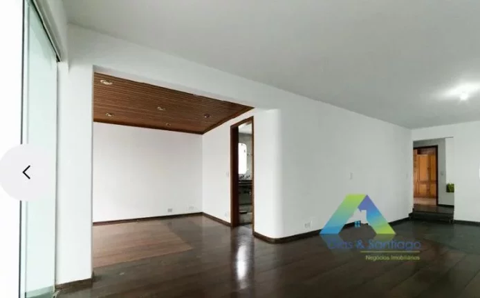 Imagem Linda casa com 638m² no coração do Brooklin.