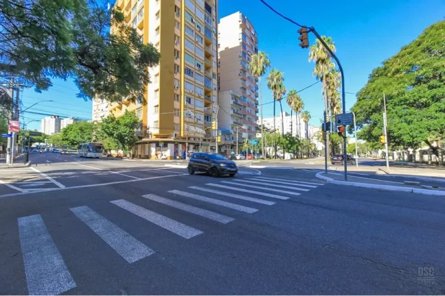 Imagem Apartamento à venda em Porto Alegre, Centro Histórico, com 2 quartos, 126m2