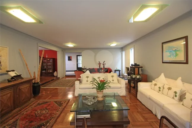 Imagem Sobrado à venda com 3 quartos, sendo 1 suíte, em City Butantã, São Paulo - SP