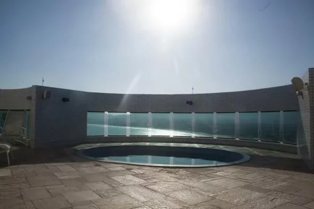 Imagem A Melhor Cobertura da Praia da Enseada, Condomínio um Verdadeiro Resort, Vista Deslumbrante ao Mar, Piscina Privativa,3 garagens