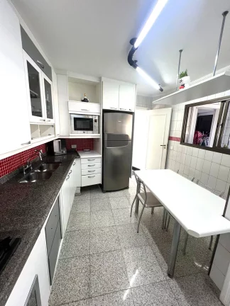 Imagem APARTAMENTO IMPECAVEL À VENDA com 131m², 2 vagas Fixas