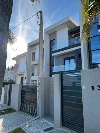 Imagem SOBRADO TRIPLEX com 3 dormitórios à venda com 203.53m² por R$ 1.330.000,00 no bairro Centro - PINHAIS / PR