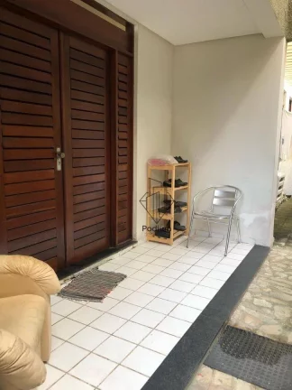 Imagem Casa de 1º andar com Edícula, no Bessa a menos de 250m da praia - CA0163