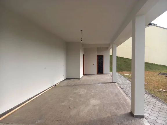 Imagem Chácara com casa nova, nunca habitada ( aceita permuta imóvel em Boituva )