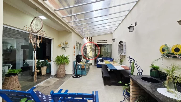 Imagem CASA TÉRREA DENTRO DE RESIDENCIAL , COM QUINTAL EM L, COM PISCINA, AREA GOURMET, COM 130 MT DE AREA CONSTRUÍDA