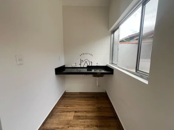 Imagem Casa para Venda em Praia Grande, Tupi, 4 dormitórios, 2 suítes, 3 banheiros, 4 vagas