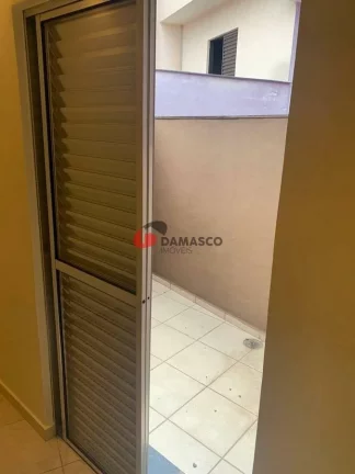 Imagem Sobrado à venda 3 Quartos, 1 Suite, 2 Vagas, 250M², Sítio da Figueira, São Paulo - SP