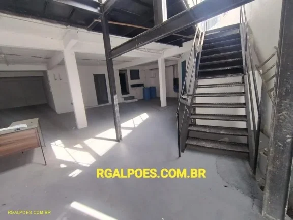 Imagem Galpão para Locação em BELFORD ROXO, Centro, 3 banheiros