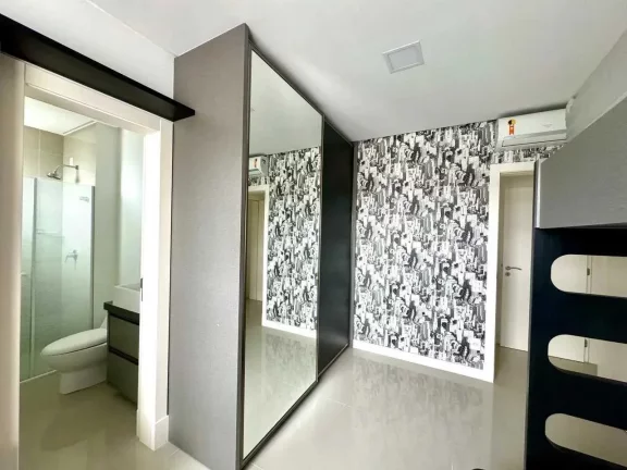Imagem Apartamento decorado com 3 suítes e 3 vagas de garagem em Balneário Camboriú