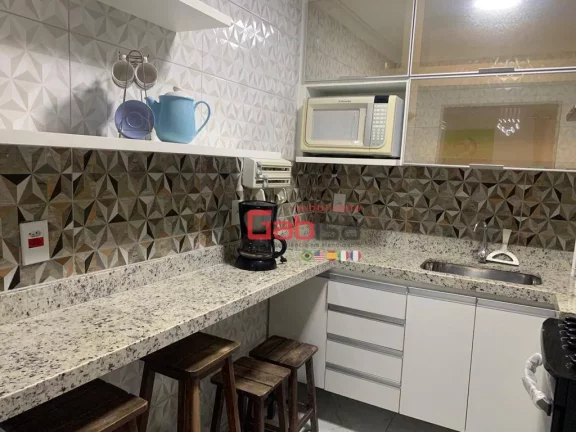 Imagem Apartamento com 4 dormitórios à venda, 100 m² por R$ 750.000,00 - Algodoal - Cabo Frio/RJ