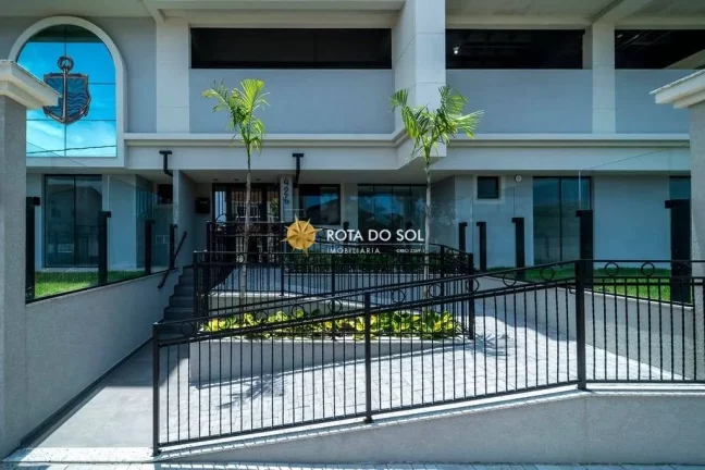 Imagem Due Mari Residenza Cobertura Duplex 2 suítes Praia de Canto Grande Bombinhas SC