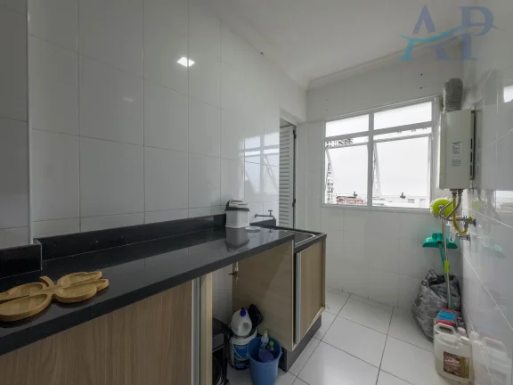 Imagem Apartamento no Canto do Forte em Praia Grande com 3 Dormitórios Mobiliado