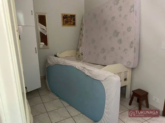Imagem Casa com 6 dormitórios à venda por R$ 620.000,00 - Jardim Cumbica - Guarulhos/SP
