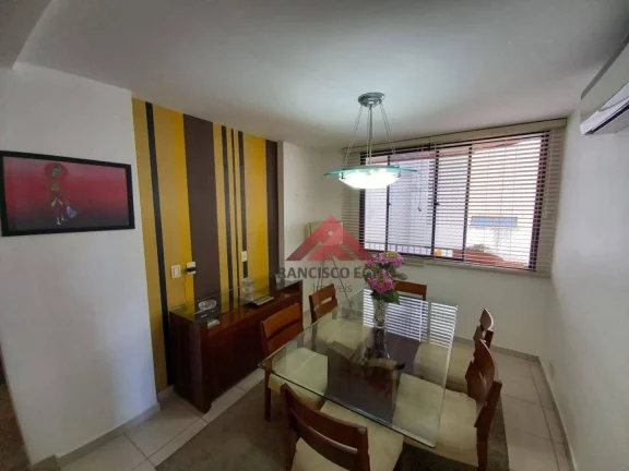 Imagem Cobertura com 3 dormitórios e Piscina e sauna. à venda, 341 m² - Icaraí - Niterói/RJ
