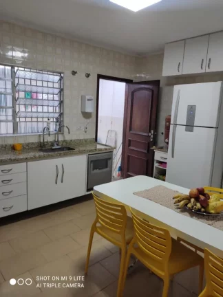 Imagem VENDO OU TROCA CASA NA RUA ILHA BELA JARDIM UBIRAJARA - SP
