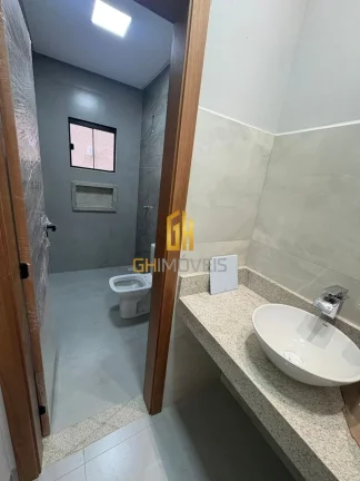 Imagem Sobrado no Parque Anhanguera, área total de 265m² e área construída de 230m² possui:

- Sala;
-...