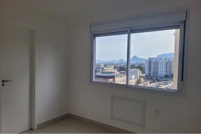 Imagem Apartamento 70m2, 3 quartos, 1 suíte, com ITBI E RGI gratuitos, em condomínio clube no Anil, Rio de janeiro