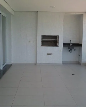 Imagem Apartamento à venda no Guarujá na Praia da Enseada.