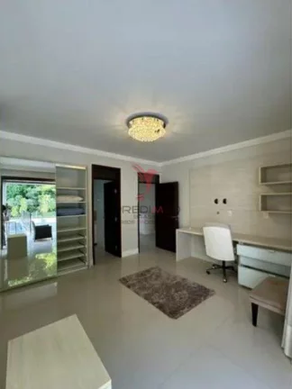 Imagem Casa com 5 suítes - Cabo Branco - João Pessoa/PB
