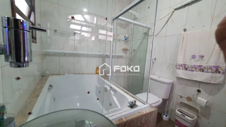 Imagem Sobrado com 4 dormitórios à venda por R$ 610.000,00 - Vila Rio de Janeiro - Guarulhos/SP