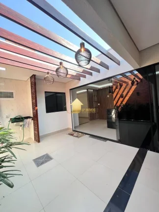 Imagem Casa 3 quartos sendo 1 suíte Condomínio Mônaco