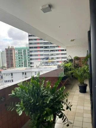 Imagem Vendo Apartamento com 347,69m², 4 quartos s/ 3 suítes + DCE, sala ampla e 3 vagas