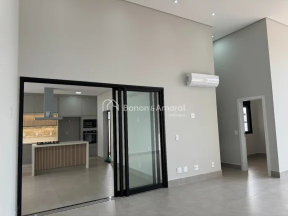 Imagem Apresentamos uma casa moderna e sofisticada, projetada para oferecer o máximo de conforto e pratici...