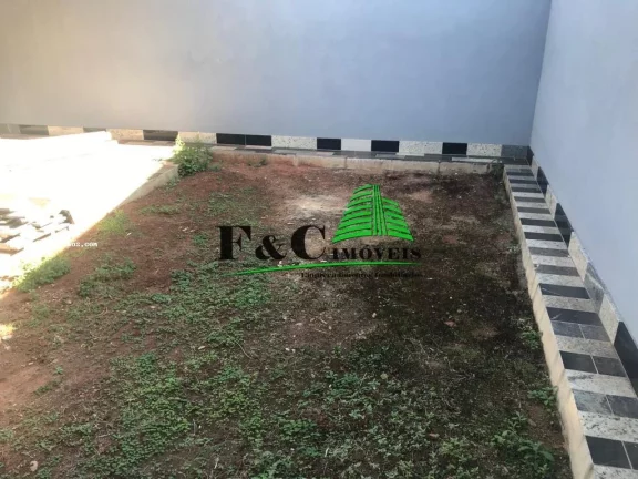 Imagem Casa para Venda em Limeira, Jardim São Paulo, 3 dormitórios, 1 suíte, 1 banheiro, 4 vagas