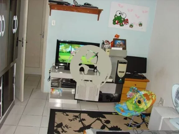 Imagem VENDO APARTAMENTO LOCALIZADO NA RUA ALEXANDRE MARTINS, RUA DO SHOPPING PRAIAMAR, PERTO DO SESC, PADA...
