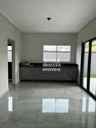 Imagem Belíssima Casa com 3 dormitórios no Condomínio Lagos D’ Icaraí em Salto SP.