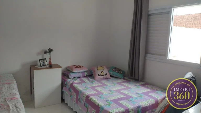Imagem BERTIOGA-SP CASA COM PISCINA A 1.000m DA PRAIA