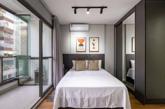 Imagem Studio no Brooklin Mobiliado: Renda de até R$ 4.500/mês | 32m²