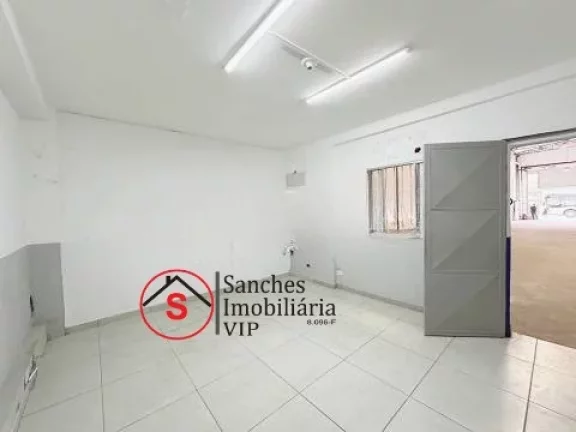Imagem GALPÃO PARA ALUGAR VILA PRUDENTE Galpão Comercial bem localizado, com espaço amplo Vão Livre