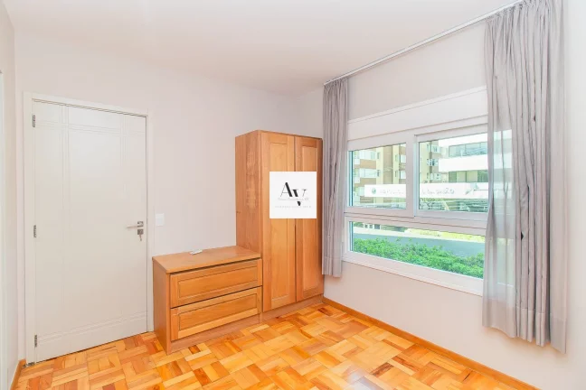 Imagem Apartamento à venda no bairro Moinhos de Vento - Porto Alegre/RS
