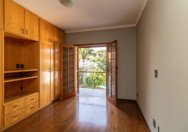 Imagem Imperdível: Casa de Luxo para Locação em São Paulo - Alto de Pinheiros 6 quartos, 6 suítes, 2 salas, 7 banheiros, 6 vagas, 450m²
