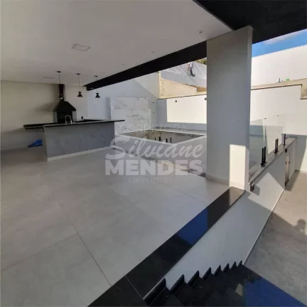 Imagem Casa nova 3 suítes e 4 vagas no condomínio Gramados de Sorocaba
