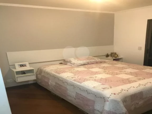Imagem Apartamento à venda com 2 quartos, sendo 1 suíte, no condomínio Firenze, São Paulo - SP