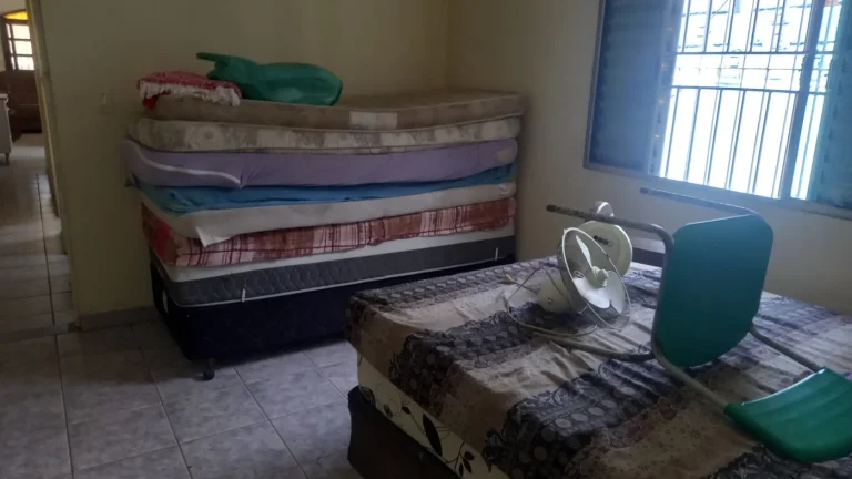 Imagem Casa para Venda em Itanhaém, Tupy, 2 dormitórios, 1 suíte, 1 banheiro, 1 vaga