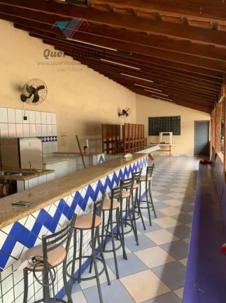 Imagem Oportunidade imperdível! Chácara em condomínio à venda em Ribeirão Preto-SP, no bairro Itanhangá Chácaras de Recreio. 3 quartos, 1 suíte, 1 banheiro, 600,00m² de área. Visite agora! Quer Imóvel Negócios Imobiliários.