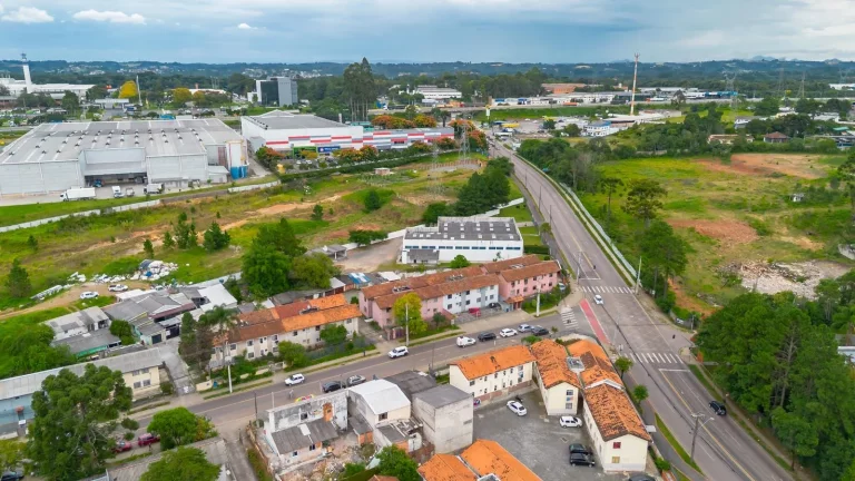 Imagem Terreno na Cidade Industrial de Cutiriba