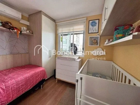 Imagem O imóvel conta com um living acolhedor para dois ambientes, ideal para receber amigos e familiares ...