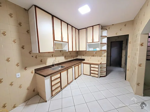 Imagem Casa térrea usada à venda ótima localização próxima ao Horto Florestal