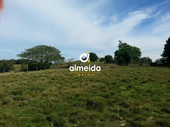 Imagem Chácara 2 dormitórios à venda Zona rural Santa Maria/RS