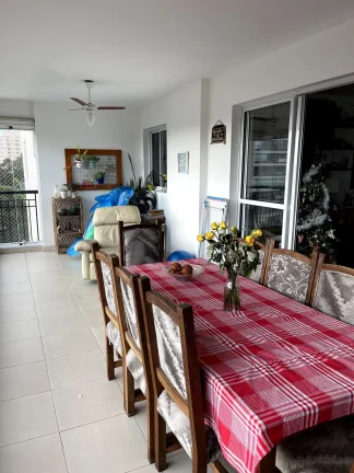 Imagem Apartamento 150 M², 4Q, 3 Suítes, 4 Banheiros, 2 Vagas, 500M do metrô, Piscina aquecida, Piscina, Sauna, Quadra de tênis, Academia, Churrasqueira.