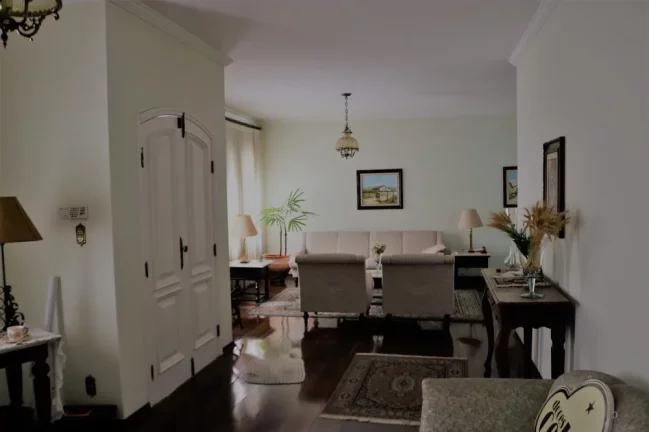 Imagem Casa a Venda em Tatuí no Jardim São Paulo, pode ser para fins comercial ou Residencial