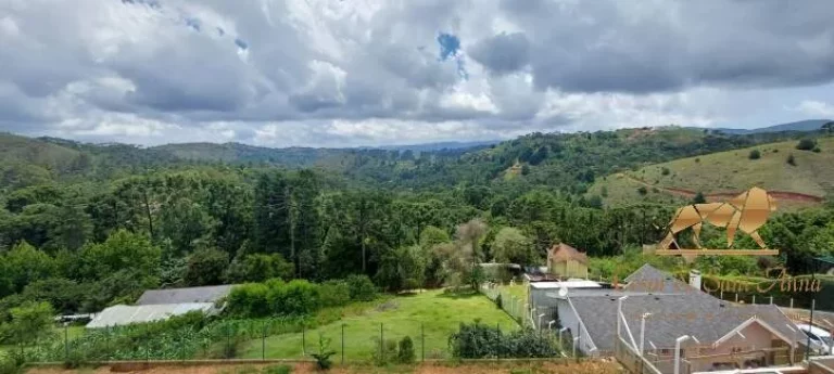 Imagem Casa com linda vista e 3 dormitórios à venda, 308 m² - Campos do Jordão/SP