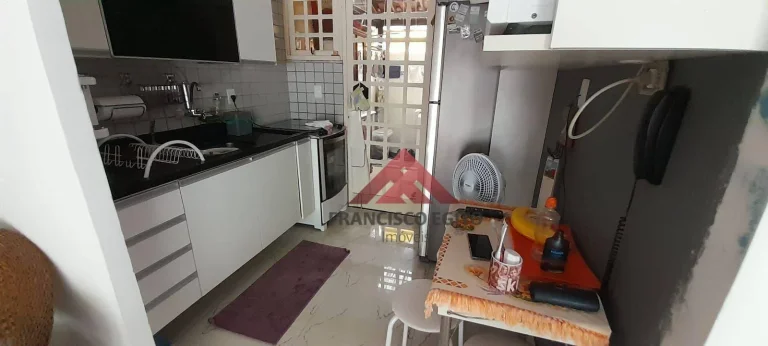 Imagem Casa com 2 dormitórios à venda, 58 m² por R$ 280.000,00 - Maria Paula - São Gonçalo/RJ