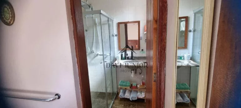 Imagem Casa com 3 dormitórios sendo 1 suite à venda por R$ 1.100.000 - Condomínio Portal de São Francisco - Sorocaba/SP