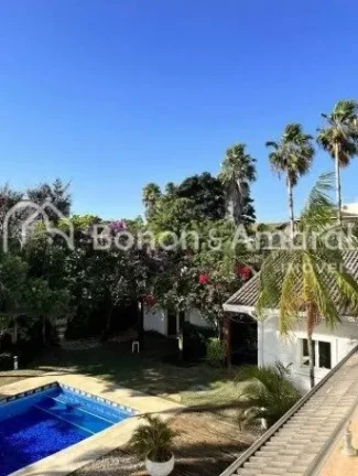 Imagem À venda no Loteamento Alphaville Campinas 1, esta residência de alto padrão oferece 790 m² de á...